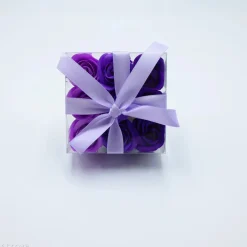 Boîte de 9 roses de savon