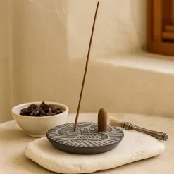 Brûleur encens cônes et bâtons - gravure Om