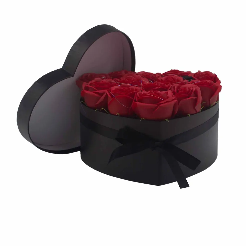 Coffret Cœur de Fleurs de Savon - Roses rouges