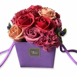 Panier de fleurs de savon